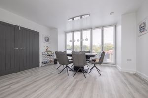 THE HAWTHORNS- click for photo gallery